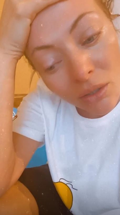 Delia, criză de plâns după ce a văzut filmarea în care primarul din Sângeorz-Băi și-a umilit fiica: “Am pățit chestii asemănătoare. Ne lăsau în chiloți”