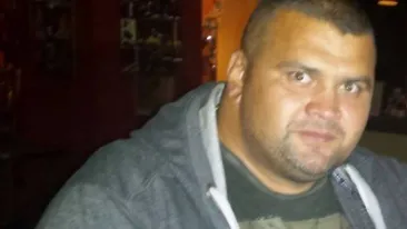 Nu e banc! Ce diplomă are acest interlop din București. A terminat facultatea la Spiru Haret ?