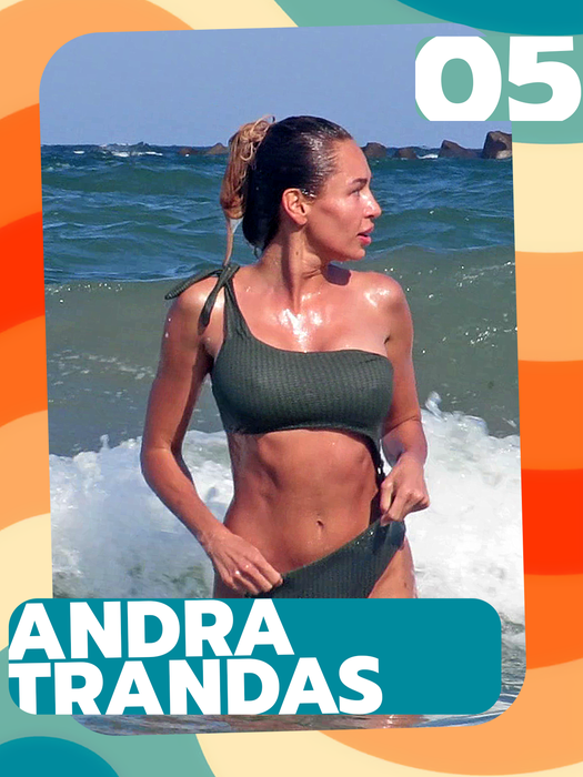 TOP sexy-vedete în costumele de baie prea strâmte cărora li s-au văzut ”butonașii”! ”Inculpate”: Ramona Olaru, Gina Pistol sau Adela Popescu