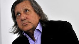 ILIE NĂSTASE, în lacrimi: "A murit..."
