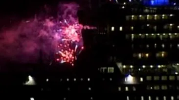 VIDEO Foc impresionant de artificii pentru intalnirea celor mai luxoase trei vase de croaziera!