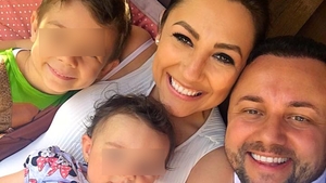 ANDRA, moment intim cu soţul său! Ce fotografie a postat vedeta pe Facebook la ceas de seară:’’ Vai, ce romantic!’’