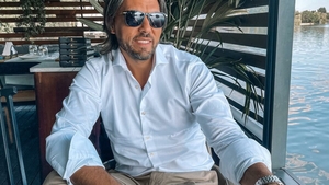 Ce mănâncă Adi Vasile la Survivor de Paște, în timp ce concurenții se chinuie cu orez și cocos. Preparatele surpriză