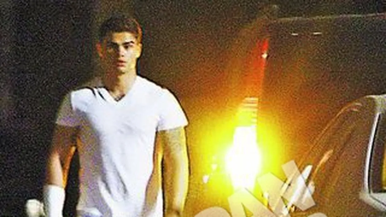 Inselata de amant! Dupa ce a devenit libera de contract, Sylvia nu mai este o miza pentru tinerelul Iulian Demeter