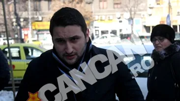 Proful Dan Octavian Visan, in dilema pentru un loc de munca: jurnalist TV sau retailer de medicamente?