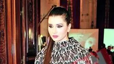 Elena Basescu, in turneu electoral prin tara