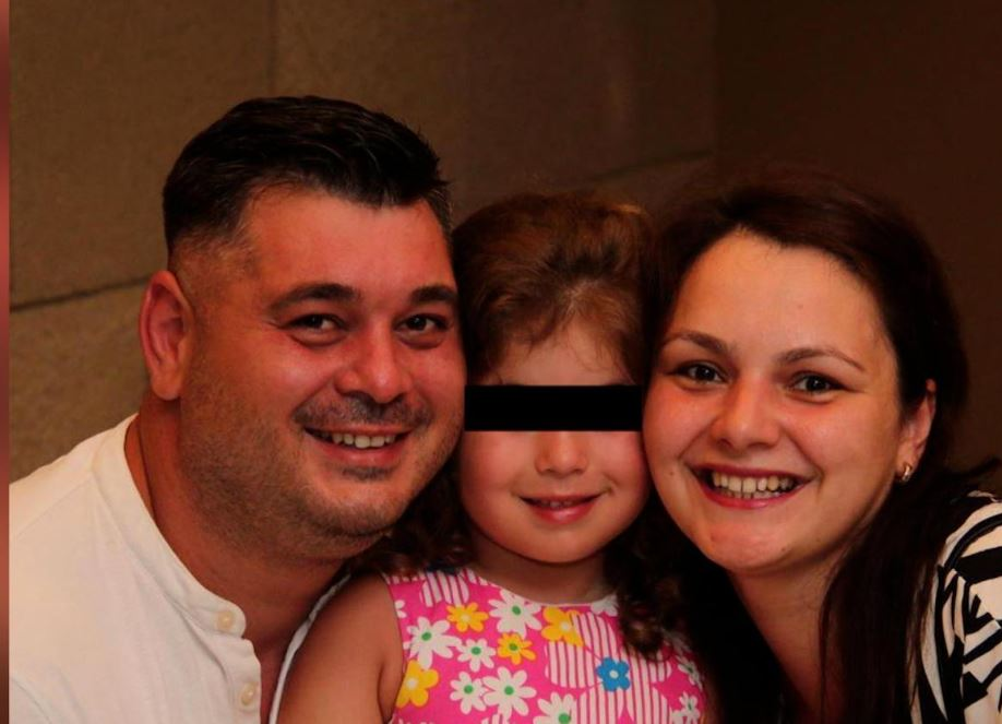 Constantin, Teodora și Sofia, fetița lor de 4 ani, au murit arși de vii/ sursă foto: social media
