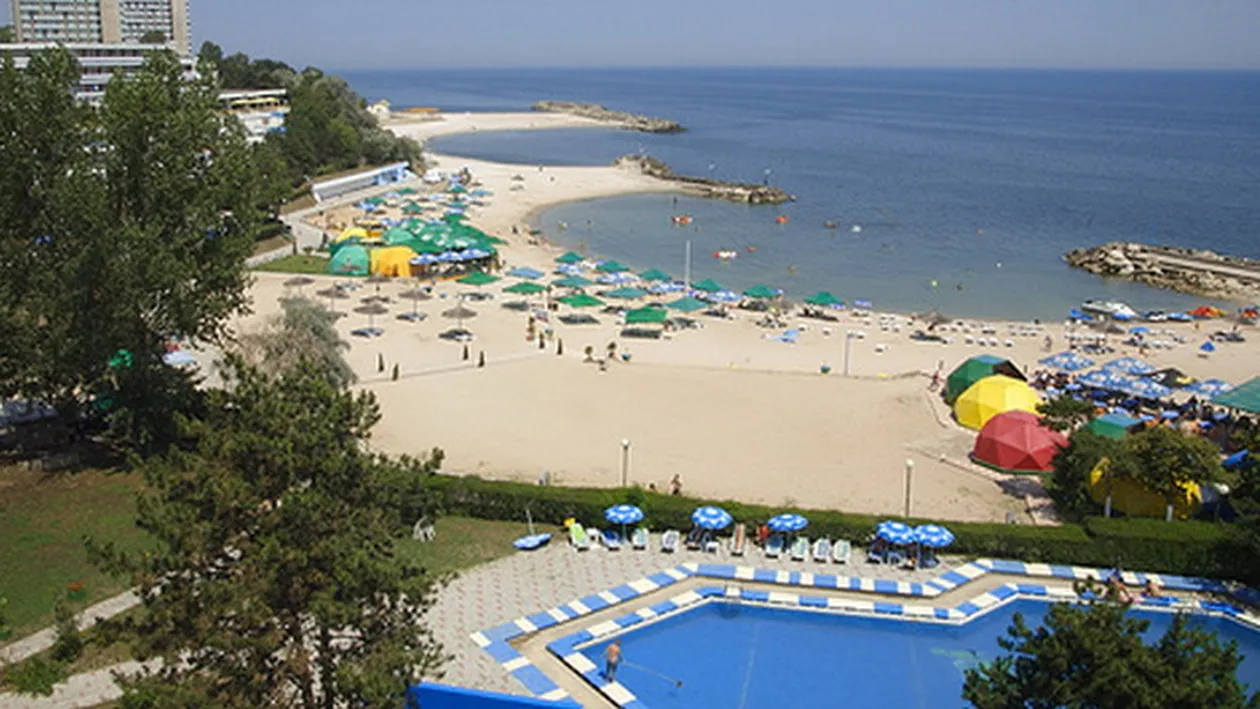 Tragedie la malul marii! Doi barbati s-au inecat langa statiunea Olimp. Salvamarii i-au resuscitat minute in sir