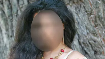 Imaginea pe care o astepta toata lumea! Vedeta s-a pozat fara machiaj si cu sanii la vedere, iar apoi a facut imaginea publica