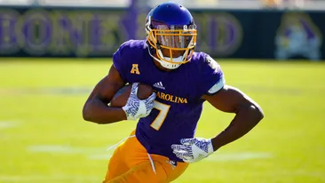 Un celebru jucător de fotbal a făcut scandal monstru: s-a bătut cu fratele lui și a vrut să se sinucidă! A fost arestat