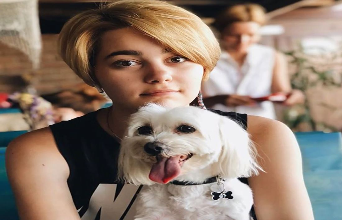 Mihai Gâdea, surpriză în public pentru soția lui după ce i-a făcut o petrecere frumoasă fiicei sale, Maisha Karina, cu ocazia majoratului