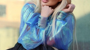 O recunoști? Uite cum arăta Barbie de România în copilărie. FOTO EXCLUSIV!