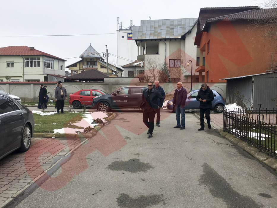 Laurențiu Reghecampf și-a condus tatăl pe ultimul drum