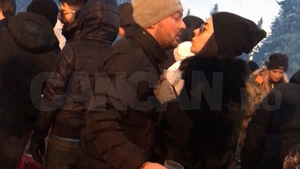 Ex-ul Roxanei Ionescu a înlocuit-o pe naşa pentru care a divorţat. Am filmat primul sărut cu noua ”Mamă Natură”!