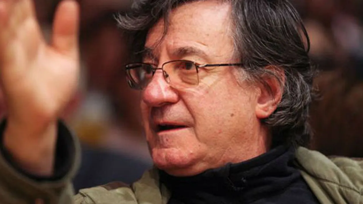 Ion Caramitru, infarct in avion! S-a întamplat in somn, la peste 10.000 de metri altitudine!