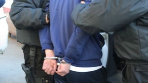 Scandal sexual la scoala! Profesor arestat dupa ce s-a culcat cu doua eleve