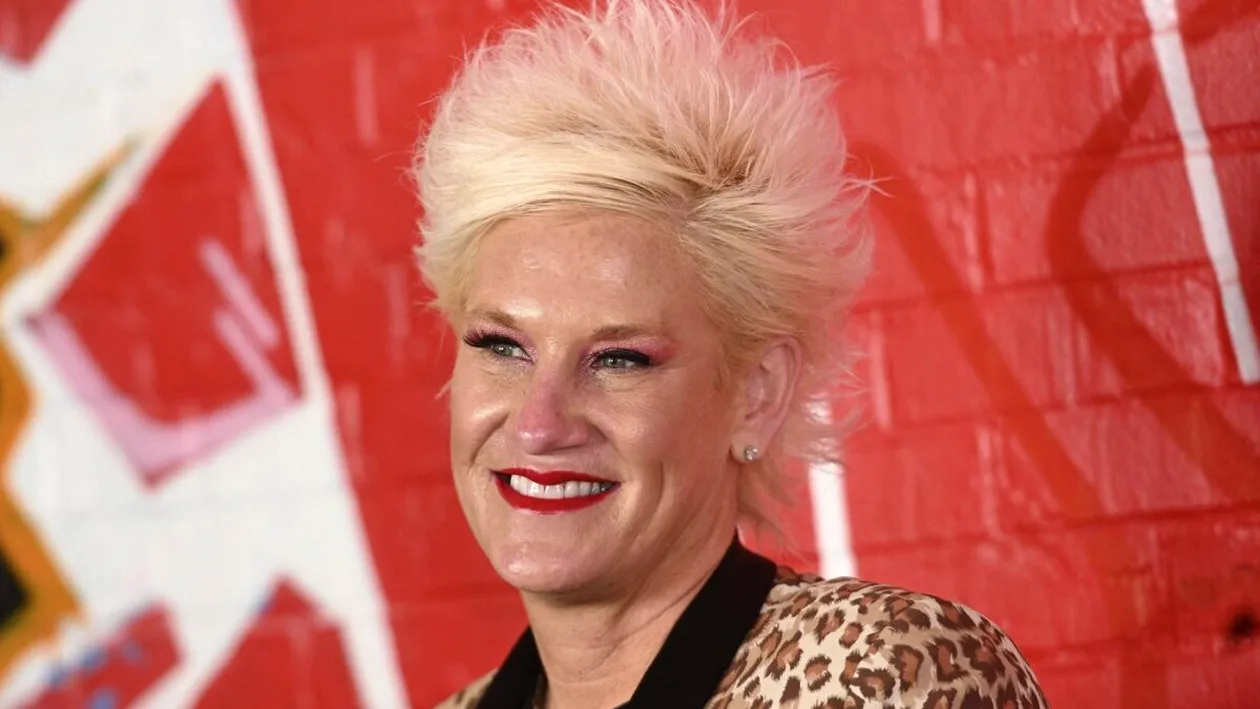 Răsturnare de situație în cazul morții celebrei vedete TV. A lăsat un bilet de adio