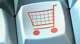 Romanii au devenit dependenti de shopping online!