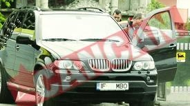 Rednic si-a pregatit masina pentru a fugi din calea stelistilor