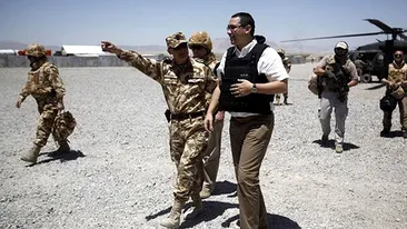 Un subofiter roman este erou in Afganistan! Vezi ce mesaj ii transmite Victor Ponta soldatului