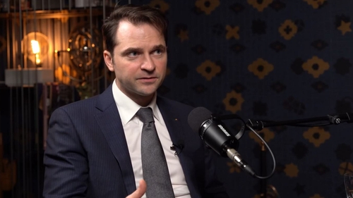 Sebastian Burduja, abordare plină de umor privind bătălia pentru scaunul de primar. Filmarea care s-a viralizat rapid!