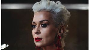 Monica Anghel și-a îngrijorat fanii după ce a publicat o imagine de pe patul de spital. Ce s-a întâmplat cu vedeta