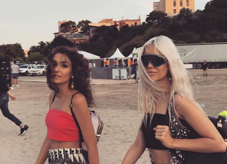 Alina Ceușan: „Mi-a plăcut mult de tot faptul că eram la un festival pe plajă, pe nisip.”