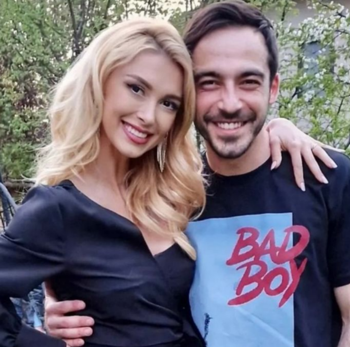 Andreea Bălan a făcut schimbări în echipa de dansatori. Ce s-a întâmplat după plecarea lui Petrișor Ruge