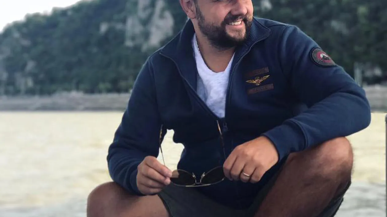 CĂTĂLIN MĂRUŢĂ a dezvăluit care a fost prima lui iubire! Cum o să reacţioneze Andra la mărturisirile prezentatorului:”I-am arătat că îmi place mult de ea...“