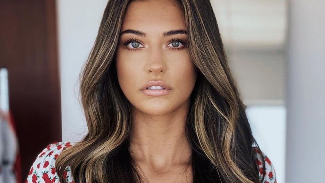 FOTO | Antonia, extrem de provocatoare pe coperta unei reviste