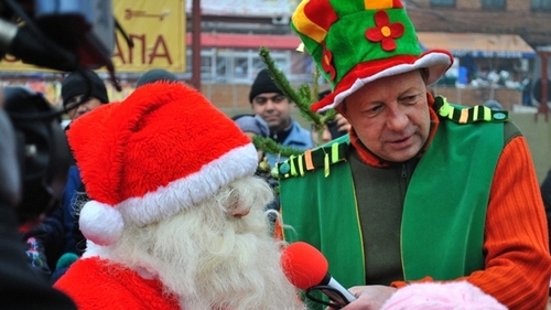 Avem dovezi! Magicianul Marian Ralea stie sa faca vraji! Nu s-a schimbat aproape deloc in ultimii 20 de ani!