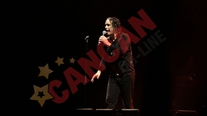 Ozzy Osbourne a facut show la Bucuresti! Rockerul a cantat in fata a 30.000 de romani!
