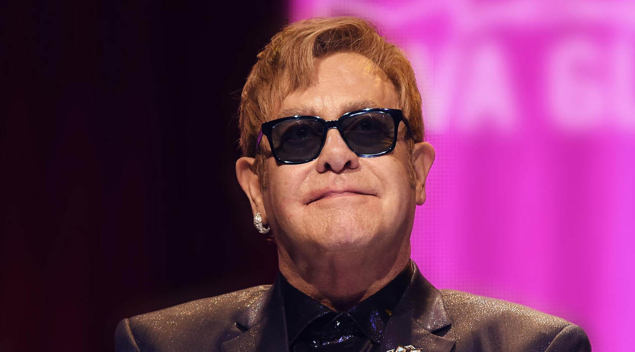 Elton John, sătul de melodiile lui Ed Sheeran! Artistul de 71 de ani îl avertizează că faima lui nu va dura