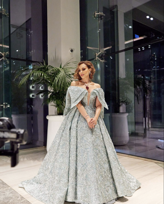 Iulia Vântur, apariție de senzație la IIFA Awards 2024. Iubita lui Salman Khan a atras toate privirile!