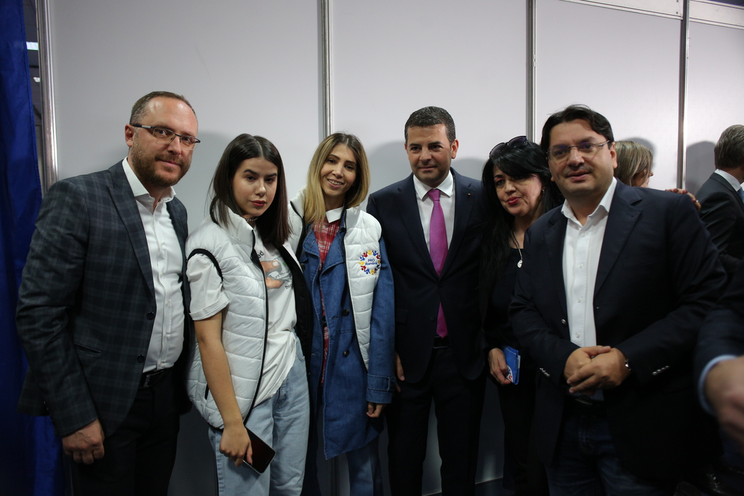 Dorian Popa a făcut senzație la lansarea candidaților Pro România