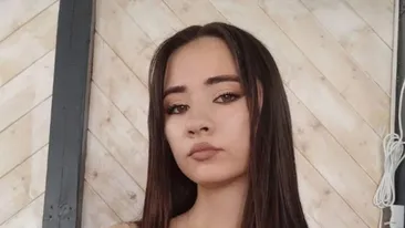 Ea e Adelina, tânăra din Iași care s-a sinucis la doar 16 ani. Ce i-ar fi spus surorii sale, înainte să moară