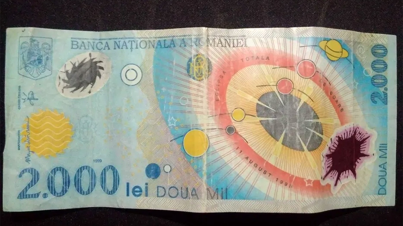Mai ai pe acasă bancnote cu eclipsa din 1999? Se vând cu 2.180 lei acum, în iunie 2024