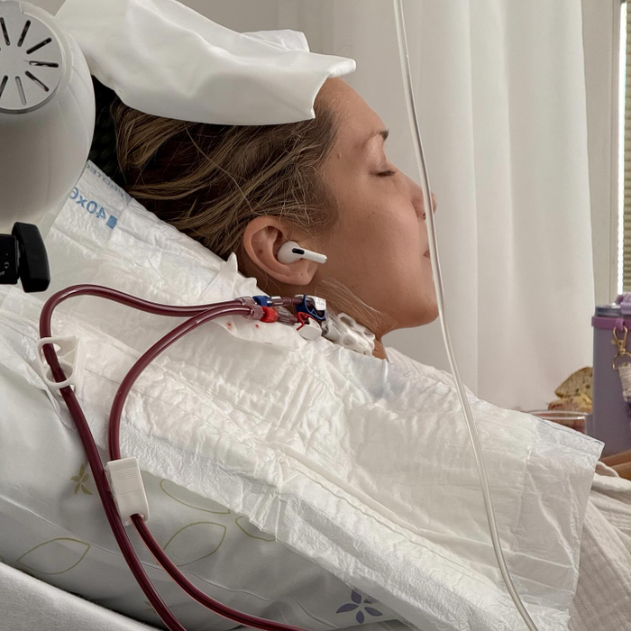 Boala Lyme o consumă! Celebra vedetă este pe patul de spital și luptă: „Handicapul invizibil al bolii”