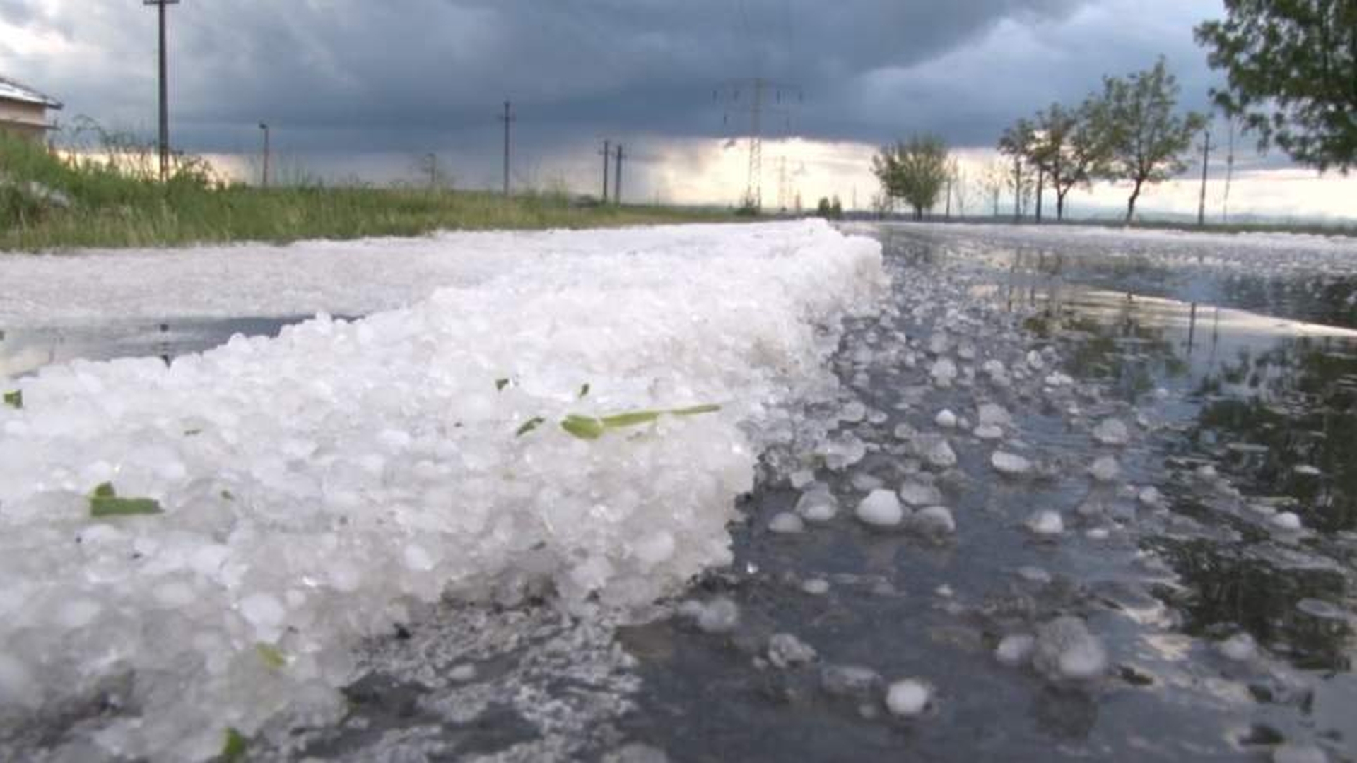 Prognoza meteo 22 mai 2019. Se anunță ploi și grindină