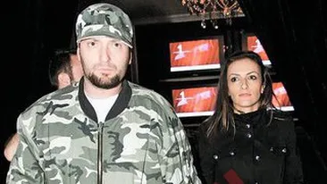 Cheloo s-a impacat cu sotia drogata