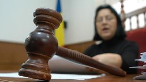 Două judecătoare din Bucureşti au fost reţinute pentru luare de mită! Suma se ridică la peste 150.000 de euro