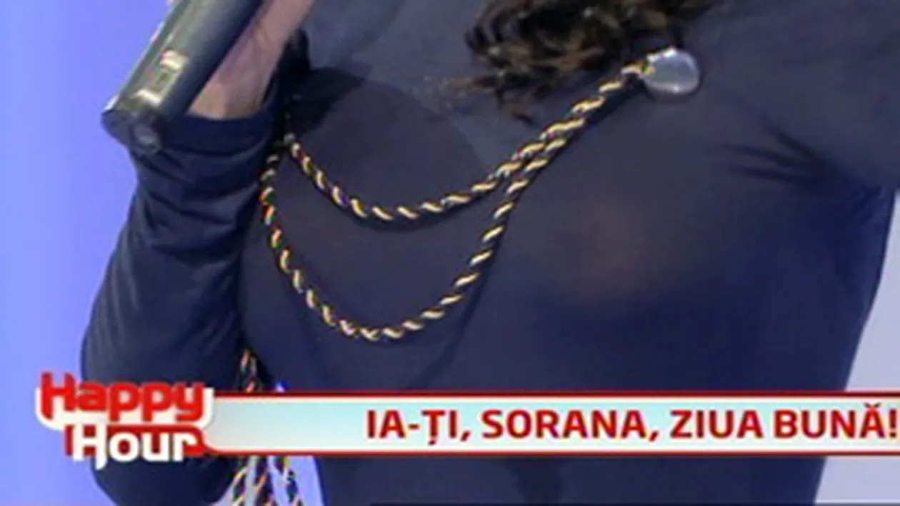 Asa se imbraca o femeie abia maritata? Sorana, ex- ASIA, in rochie transparenta, cu sfarcurile la vedere! Vezi cum a venit in miezul zilei la TV!
