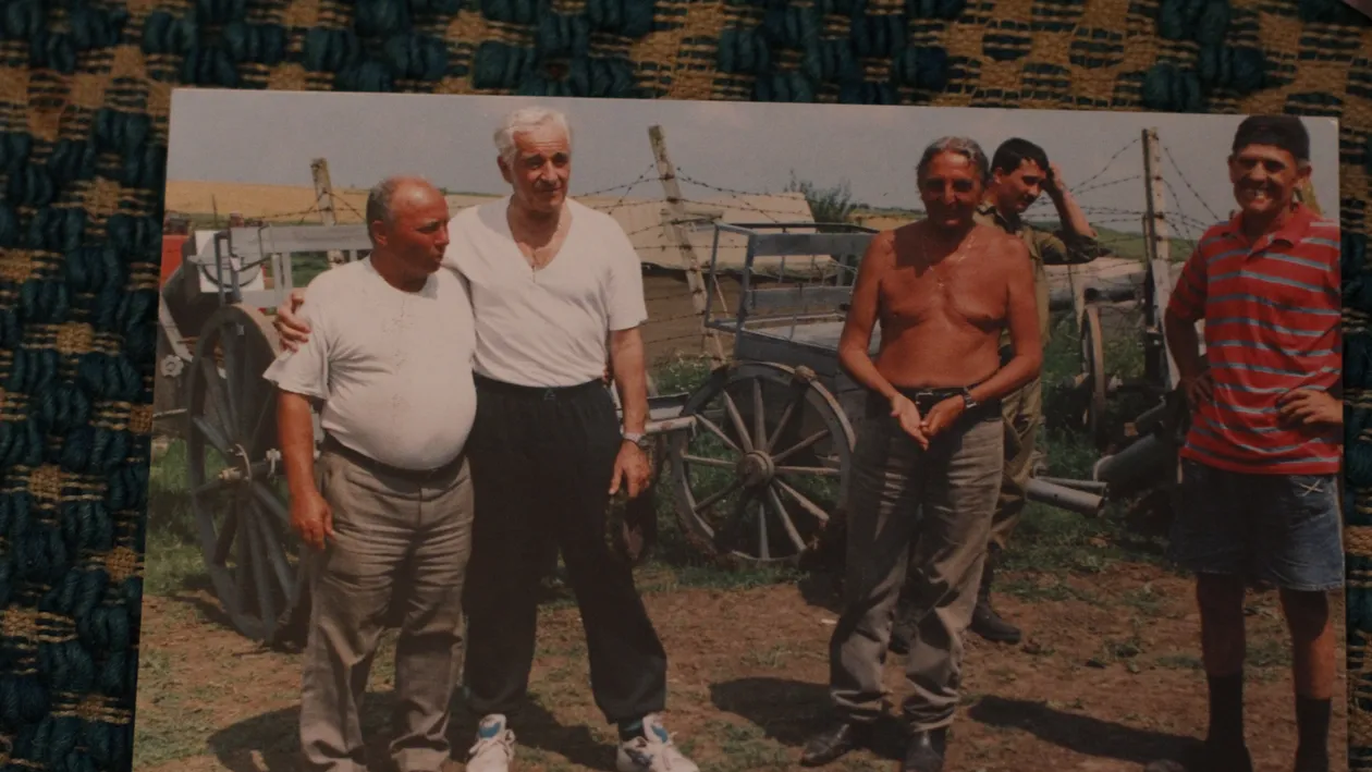 Prietenii lui Nicolaescu s-au crucit cand s-a casatorit cu o liceanca! Dezvaluiri incredibile despre femeile din viata regizorulu