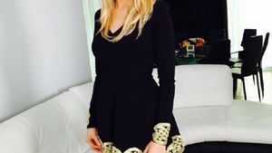 Tensiune la apartamentul din București unde a locuit Denisa Răducu. Vecinii artistei, deranjați de un obicei macabru al familiei. “Totul trebuie să rămână la fel!”