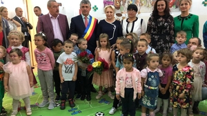 Premierul Viorica Dăncilă, mesaj cu ocazia deschiderii noului an școlar: ”Am credința că România va crește doar dacă educația va crește”
