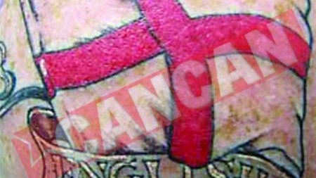 Rooney si-a tatuat steagul Angliei