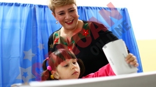 Teo Trandafir a trecut la fapte: S-a adoptat propunerea privind introducerea cupoanelor de cresa!