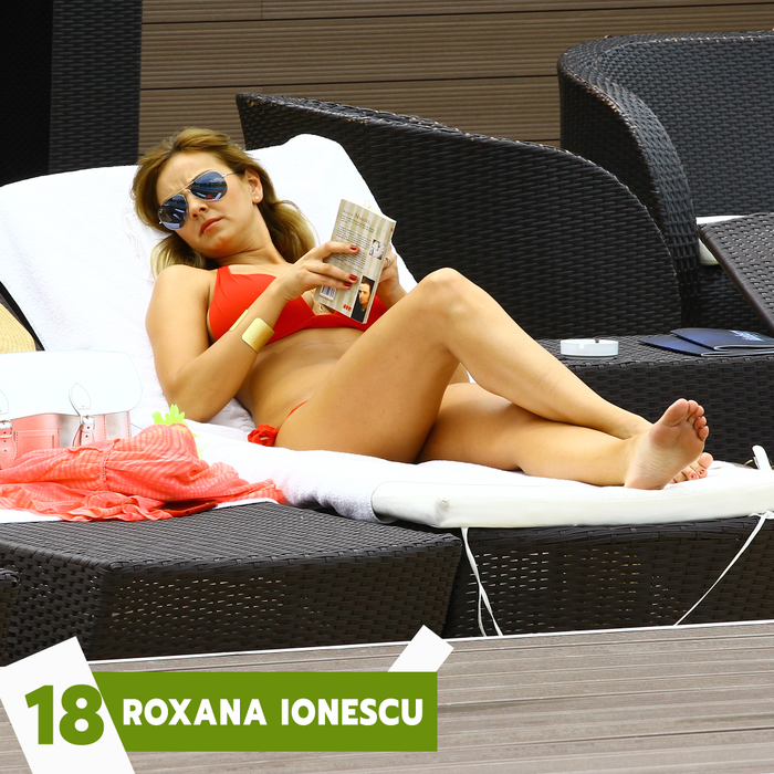 Top 30 sexy-vedete în poziții bizare la plajă! Ce locuri ocupă Laura Cosoi, Sylvia și Daniela Crudu