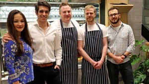 Românii care au revoluţionat industria alimentară din Londra! Află de ce e special restaurantul lor! 
  

