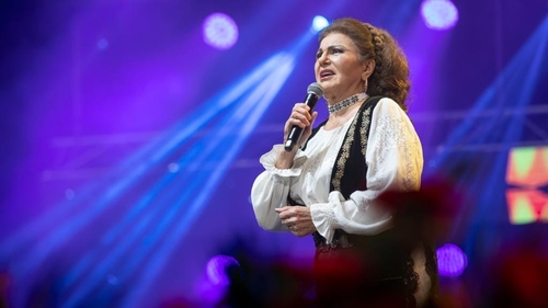VIDEO | Irina Loghin pare că întinerește! Incredibil cum arată cântăreața de muzică populară la 85 de ani
